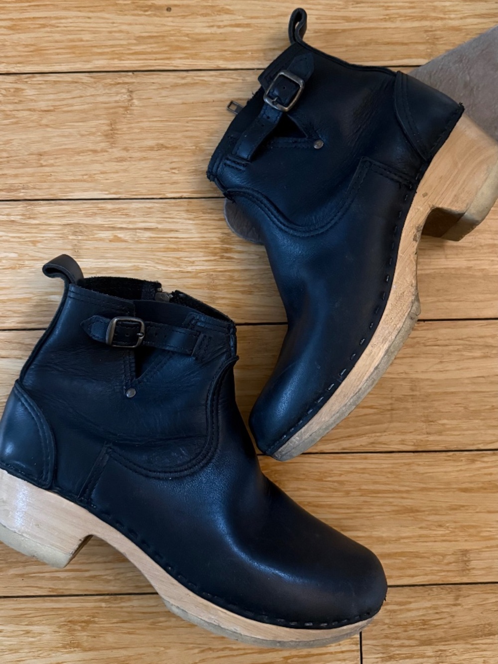 No. 6 Store Clog Buckle Boot